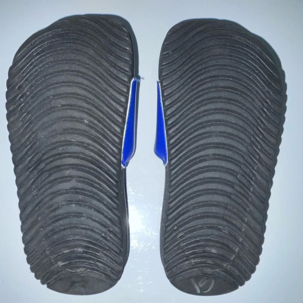 Nike Blue Kids Slide Sandals with White Logo